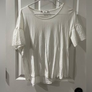 Pink Rose // women’s white lace sleeve top